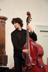 Felix Hildenbrand, contrabas